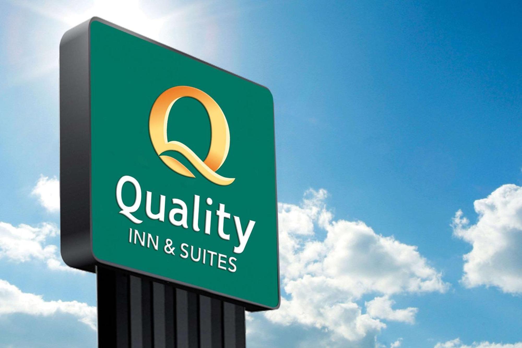 Quality Inn & Suites Decatur Priceville I-65 Εξωτερικό φωτογραφία