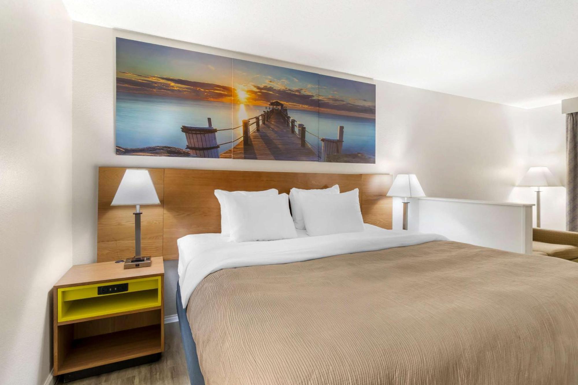 Quality Inn & Suites Decatur Priceville I-65 Εξωτερικό φωτογραφία